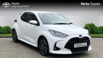 Toyota Yaris 1.5 Hybrid Design 5dr CVT Hybrid Hatchback